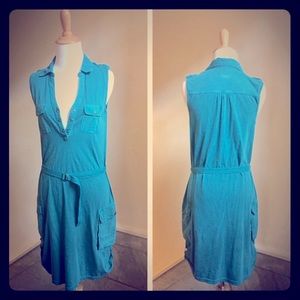 G. H. Bass & Co Harbor Blue Dress Size Medium